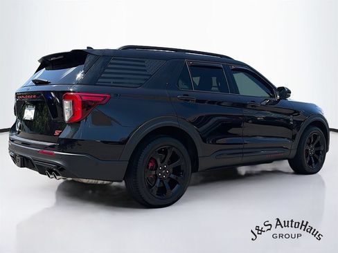Used 2024 Ford Explorer ST w/ Equipment Group 401A AWD/4WD image 7