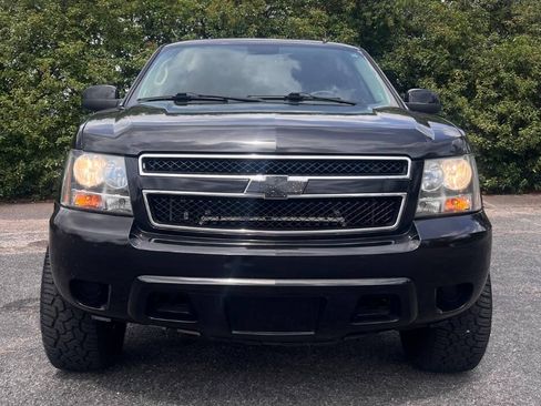 Used 2013 Chevrolet Tahoe LS w/ Convenience Package RWD image 10