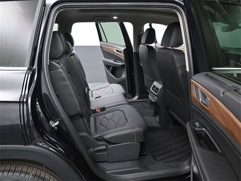 New 2026 Volkswagen Atlas SE image 13