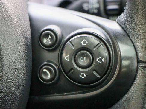 Used 2017 MINI Cooper S image 27