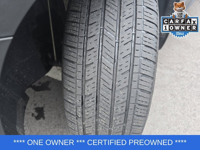 Used 2023 Volkswagen Taos SE w/ Black Wheel Package FWD image 22