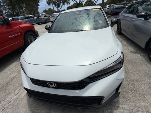 Used 2026 Honda Civic Sport image 4
