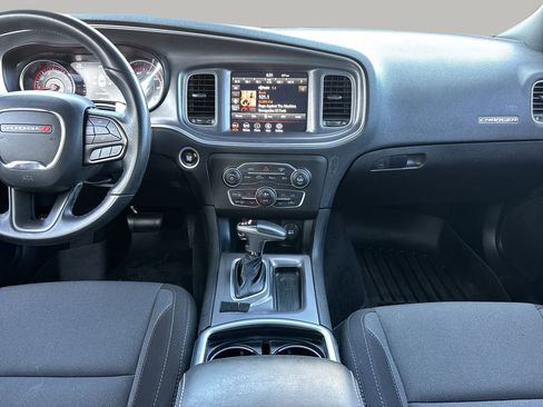 Used 2020 Dodge Charger SXT image 14