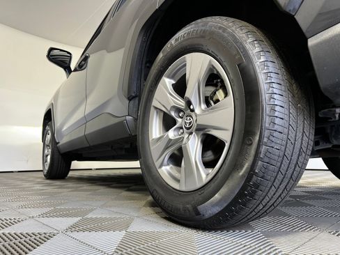 Certified 2025 Toyota RAV4 XLE FWD image 25