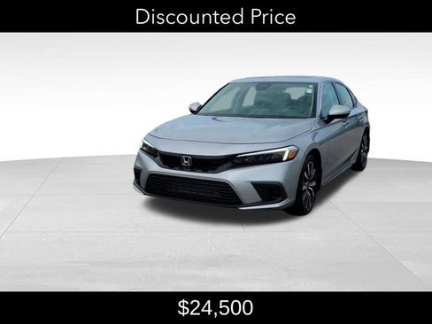 Used 2024 Honda Civic EX-L image 3