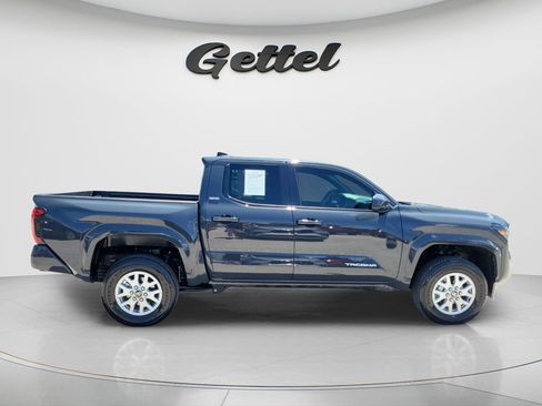 Certified 2025 Toyota Tacoma SR5 RWD image 4