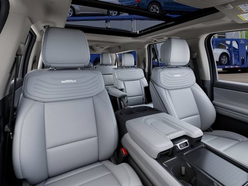 New 2027 Ford Expedition Max Platinum w/ Platinum Ultimate Package AWD/4WD image 10