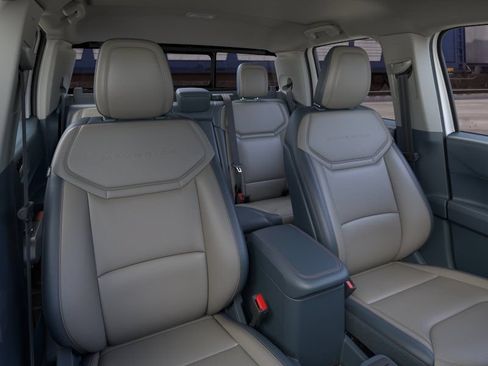 New 2026 Ford Maverick Lariat AWD/4WD image 12