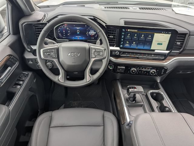 New 2026 Chevrolet Silverado 1500 RST w/ Rally Edition AWD/4WD image 4