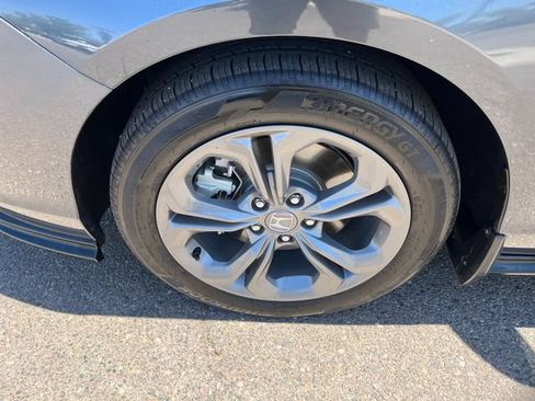 Certified 2024 Honda Accord EX-L image 2