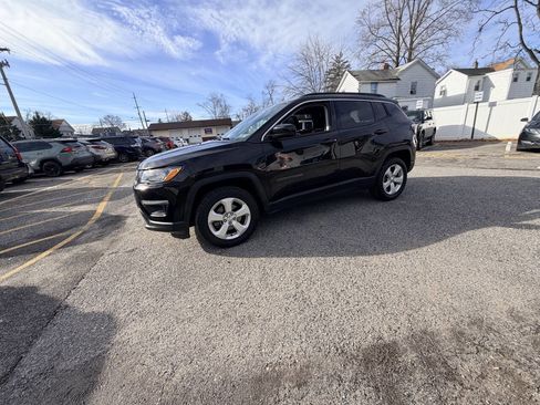 Used 2019 Jeep Compass Latitude w/ Popular Equipment Group image 25