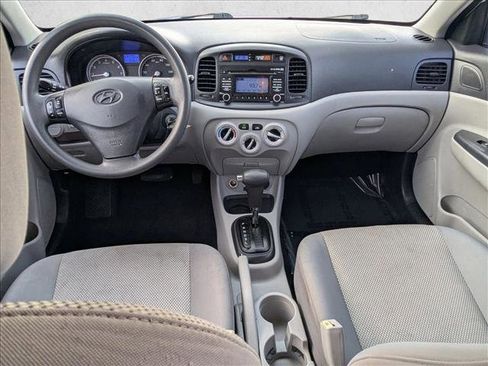 Used 2010 Hyundai Accent GLS w/ Premium Pkg 4 image 16