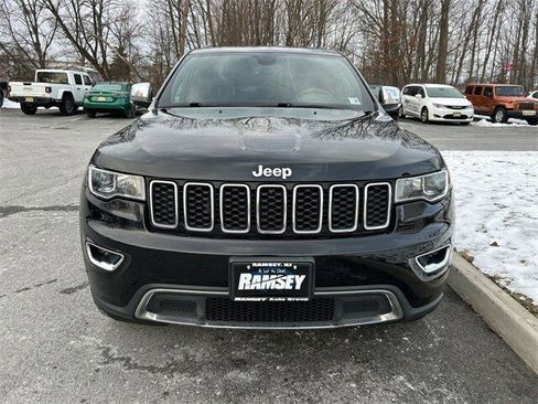 Certified 2021 Jeep Grand Cherokee Limited image 3