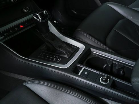 Used 2022 Audi Q3 2.0T Premium w/ Convenience Package image 15