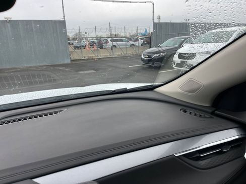 Used 2025 Buick Encore GX Preferred image 34