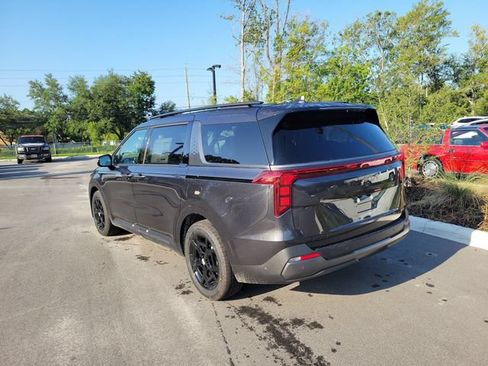 New 2026 Kia Carnival SX w/ SX Dark Edition Package FWD image 3