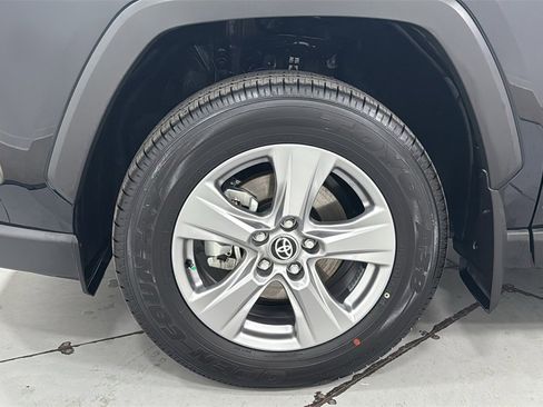 Certified 2025 Toyota RAV4 LE image 24