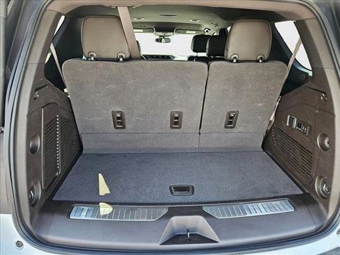Certified 2023 GMC Yukon Denali image 6