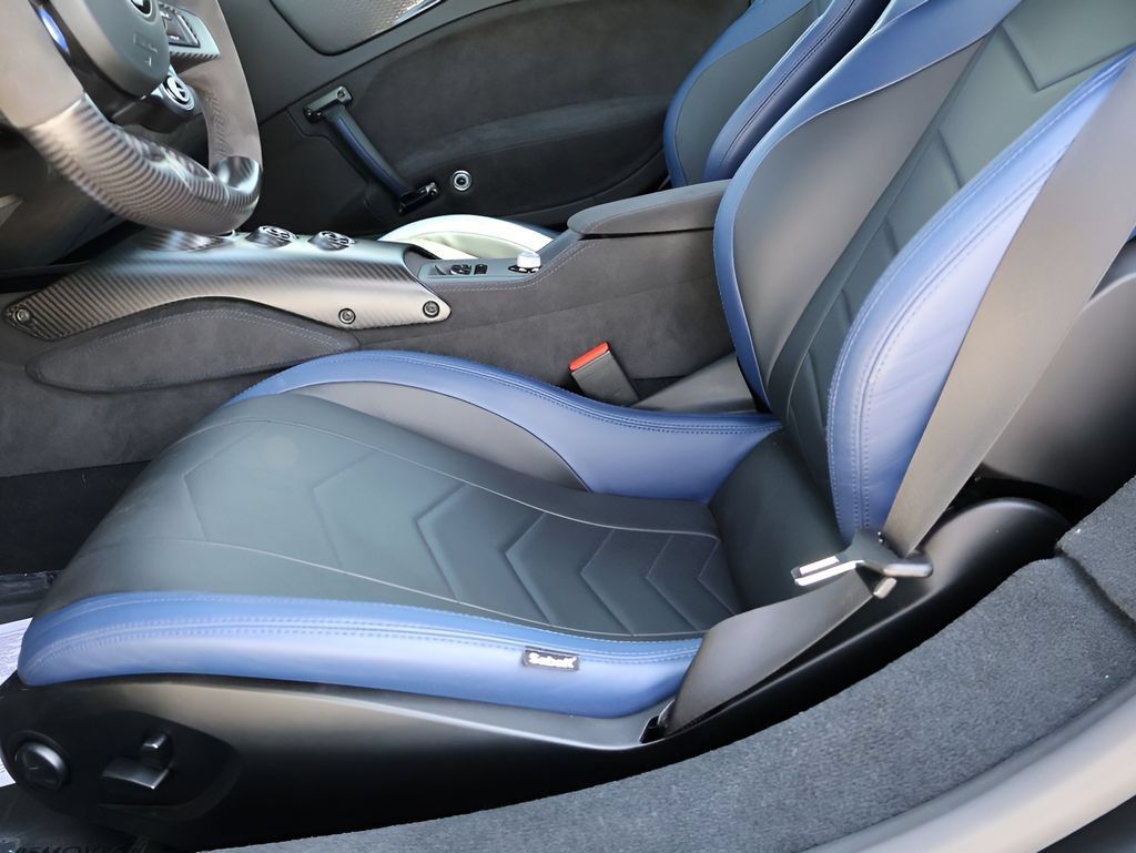 Used 2023 Maserati MC20 Coupe RWD image 39