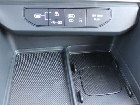 New 2027 Kia Carnival SX w/ Dark Edition Package FWD image 50