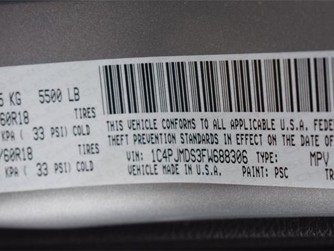 Used 2015 Jeep Cherokee Limited image 36