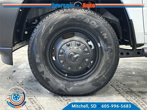 New 2026 RAM 3500 Tradesman image 10