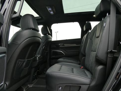 Used 2024 Kia Telluride SX Prestige X-Line image 20