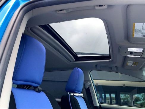 Used 2017 Toyota RAV4 XLE w/ Carpet Mat Package AWD/4WD image 21