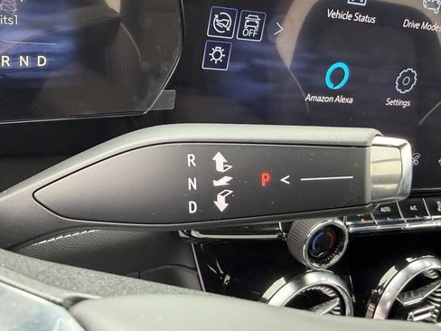 New 2024 Chevrolet Blazer EV LT image 29