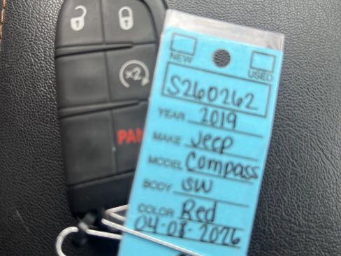 Used 2019 Jeep Compass Limited image 23