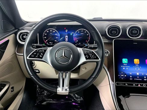 Used 2025 Mercedes-Benz C 300 Sedan image 5