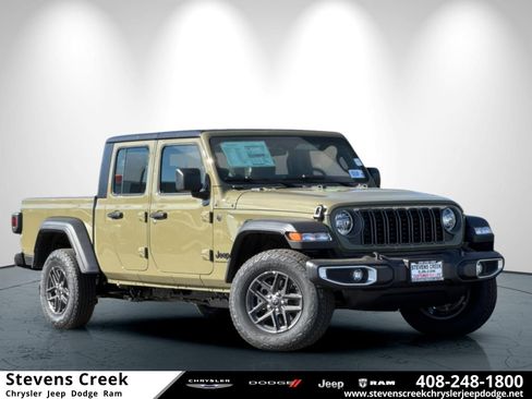 New 2026 Jeep Gladiator Sport AWD/4WD image 1