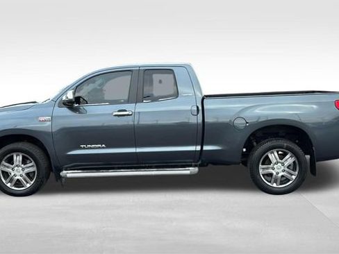 Used 2010 Toyota Tundra Limited image 4