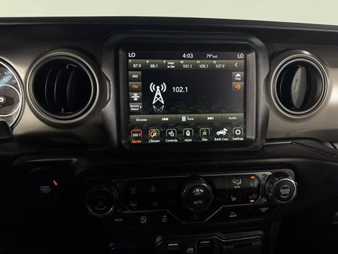 Used 2022 Jeep Wrangler Unlimited Sport w/ Sun And Sound Package AWD/4WD image 17