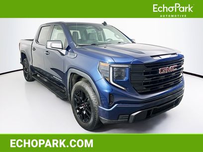 Used 2023 GMC Sierra 1500 Pro w/ Graphite Edition