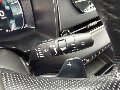 Used 2024 Mitsubishi Outlander SE image 37