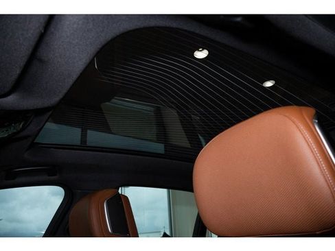 Used 2025 BMW i7 eDrive50 w/ Premium Package image 64