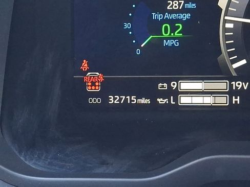 Used 2023 Toyota Sequoia Platinum image 21