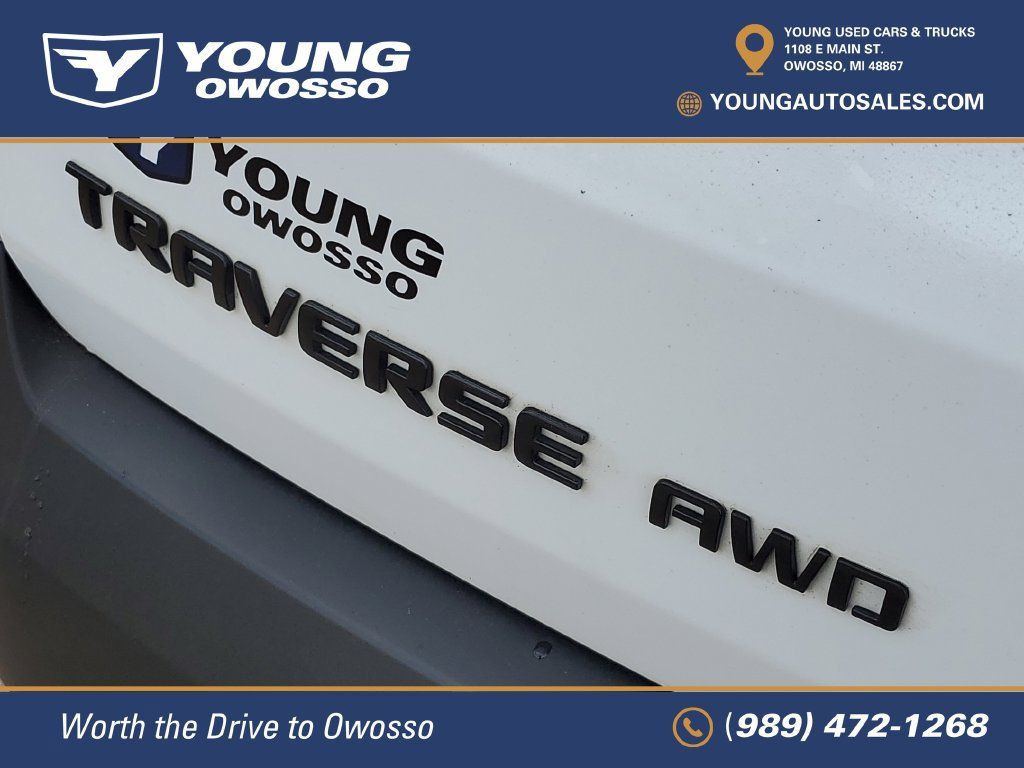 Used 2023 Chevrolet Traverse RS w/ LPO, Floor Liner Package AWD/4WD image 40