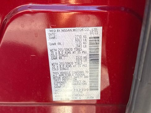 Used 2022 Nissan Pathfinder Platinum w/ Cargo Package image 30