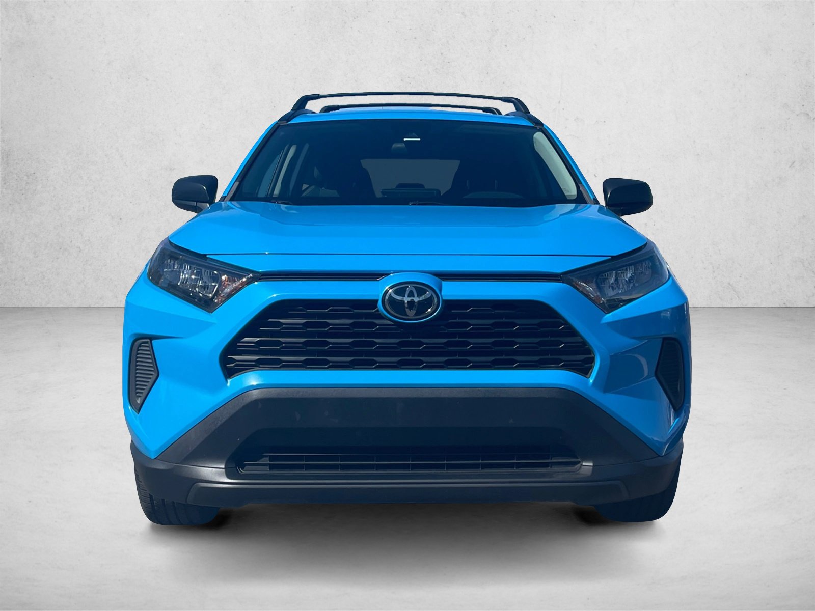 Used 2021 Toyota RAV4 LE w/ Carpet Mat Package (TMS) FWD image 2