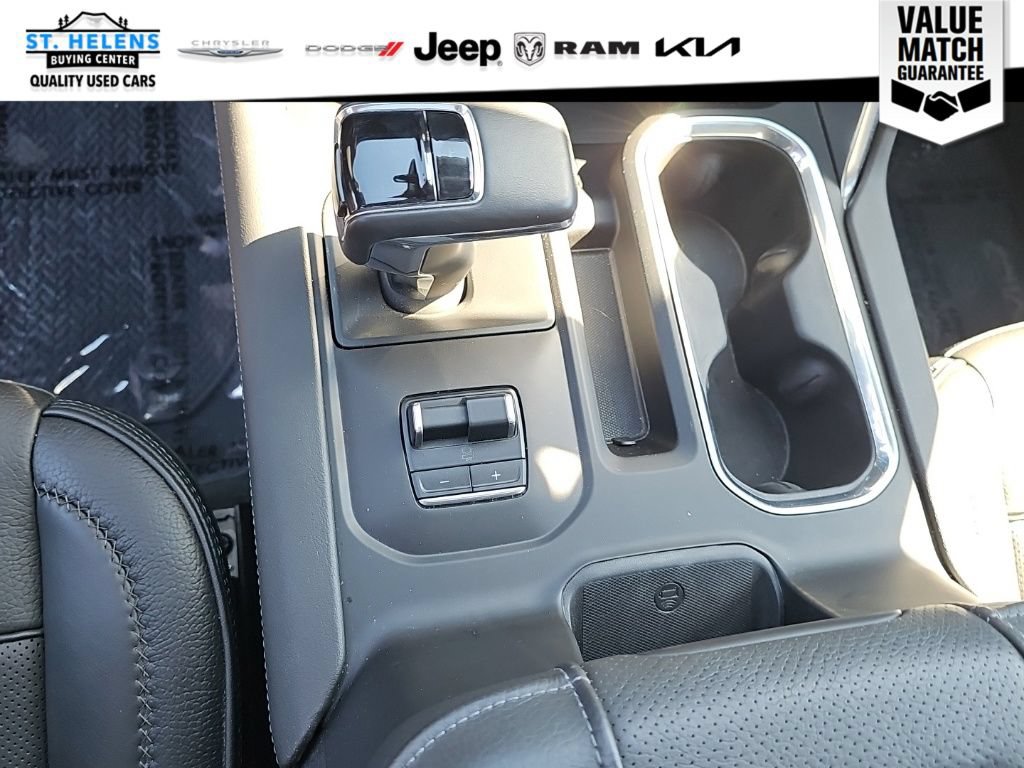Used 2022 GMC Sierra 1500 Denali AWD/4WD image 36
