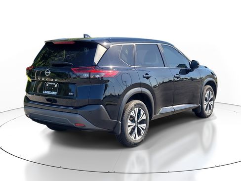 Used 2023 Nissan Rogue SV FWD image 7