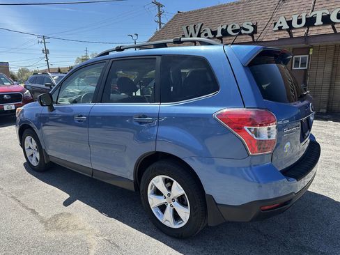 Used 2015 Subaru Forester 2.5i Limited AWD/4WD image 5