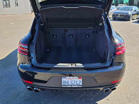 Used 2016 Porsche Macan S image 13