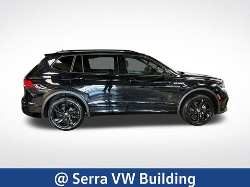 Used 2024 Volkswagen Tiguan SE R-Line AWD/4WD image 6