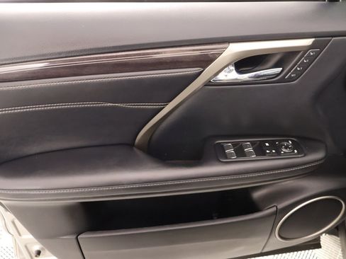 Used 2022 Lexus RX 450h AWD w/ Luxury Package image 17