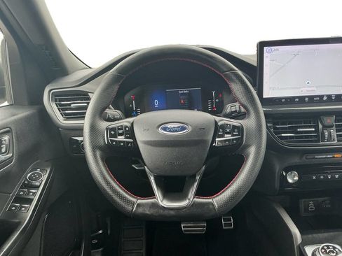 Used 2024 Ford Escape ST-Line w/ Tech Pack #1 FWD image 18
