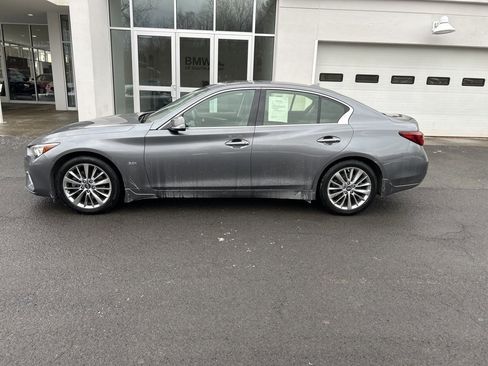 Used 2018 INFINITI Q50 Luxe image 2