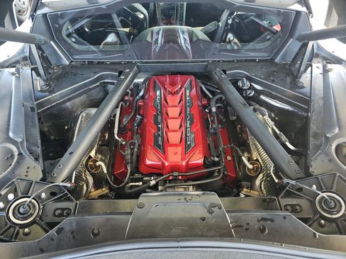Used 2023 Chevrolet Corvette Stingray Premium Cpe w/ Z51 Performance Package RWD image 21